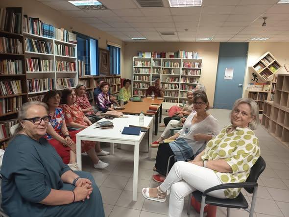 λεσχη αναγνωσης